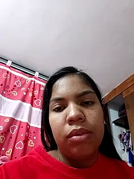 Snapshot of CloeeHills_ chatting on November 2025 03:05:01 AM CloeeHills online show from November 2025 03:05:01 AM