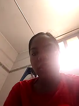 Snapshot of CloeeHills_ chatting on November 2025 02:06:01 PM CloeeHills online show from November 2025 02:06:01 PM