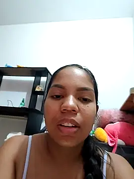 Snapshot of CloeeHills_ chatting on November 2025 03:29:01 AM CloeeHills online show from November 2025 03:29:01 AM