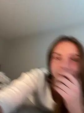 MadilynX777 online show from October 2025 08:49:01 PM