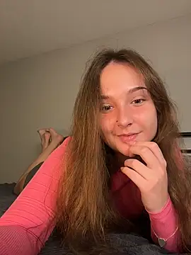 MadilynX777 online show from November 2025 01:05:02 AM