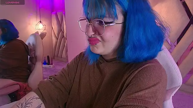 Lilith curvy online show from September 2025 07:28:01 PM