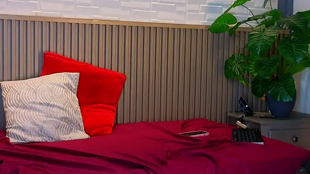 Snapshot of MelissaJhones chatting on September 2025 08:19:01 PM MelissaJhones online show from September 2025 08:19:01 PM