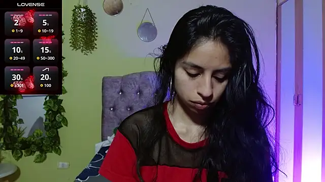 miiss alyssa online show from October 2025 11:28:02 PM