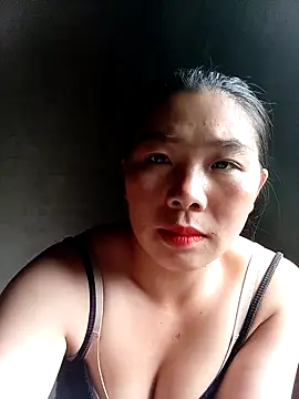 quynhkoolbae online show from September 2025 12:59:02 AM