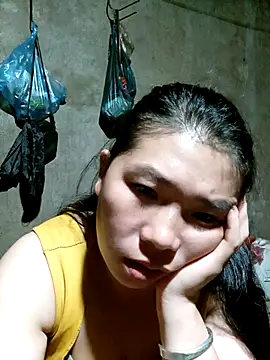 quynhkoolbae online show from October 2025 01:08:02 PM