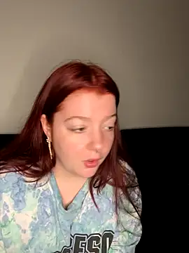 Snapshot of ScarlettSinner chatting on October 2025 11:42:02 PM ScarlettSinner online show from October 2025 11:42:02 PM