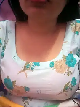 Snapshot of TINASONI chatting on September 2025 04:16:01 AM TINASONI online show from September 2025 04:16:01 AM