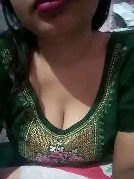 Snapshot of TINASONI chatting on September 2025 01:33:01 AM TINASONI online show from September 2025 01:33:01 AM