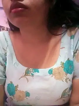 Snapshot of TINASONI chatting on September 2025 01:22:01 AM TINASONI online show from September 2025 01:22:01 AM