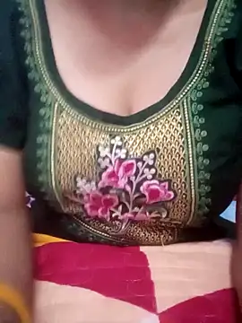 Snapshot of TINASONI chatting on October 2025 11:29:02 AM TINASONI online show from October 2025 11:29:02 AM