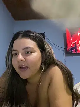 Snapshot of ValeriaS12 chatting on September 2025 04:23:01 AM ValeriaS12 online show from September 2025 04:23:01 AM
