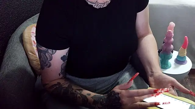 Snapshot of fetishslut4u chatting on November 2025 04:25:02 AM fetishslut4u online show from November 2025 04:25:02 AM