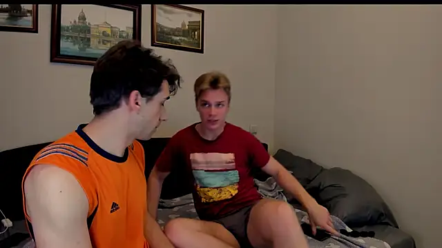 LawrenceMiles online show from October 2025 08:10:01 PM