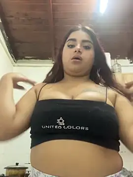 lunamiller 20 online show from September 2025 03:06:02 PM