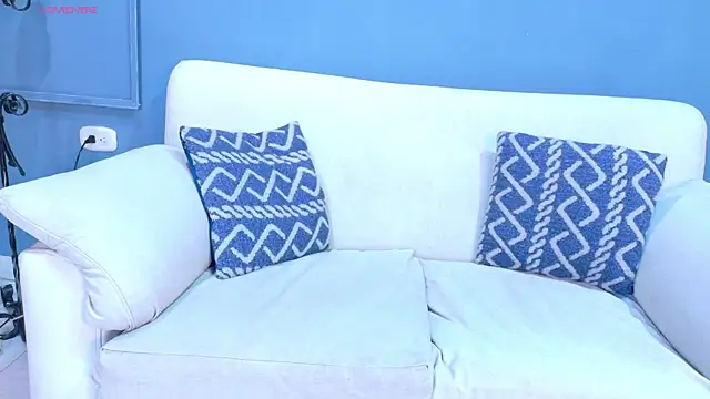 Daiisy kiss online show from October 2025 01:09:02 AM