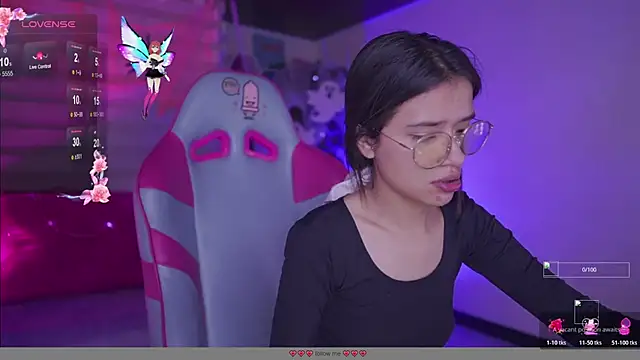 Lana Dreams  online show from October 2025 12:35:01 AM