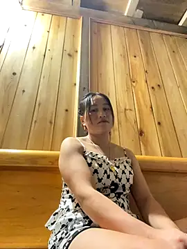 phungtiti online show from October 2025 12:59:02 PM