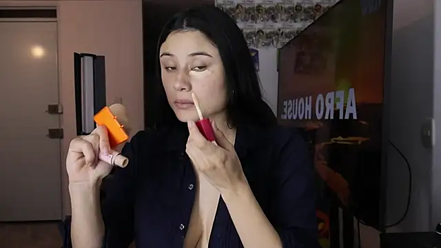 VioletaLorette online show from November 2025 11:25:02 PM