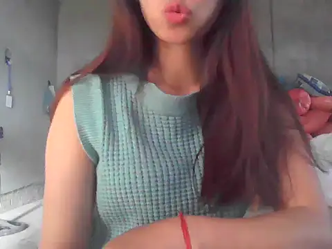 Snapshot of fanchunn chatting on October 2025 02:01:01 AM fanchunn online show from October 2025 02:01:01 AM