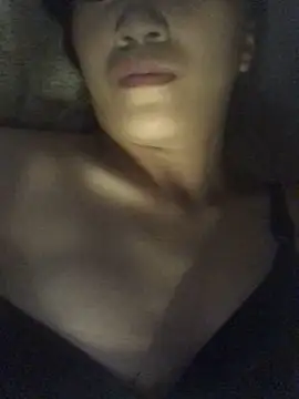 Emilyss online show from September 2025 06:07:01 AM