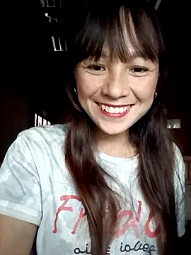 Snapshot of Mini3333 chatting on October 2025 12:44:02 AM Mini3333 online show from October 2025 12:44:02 AM