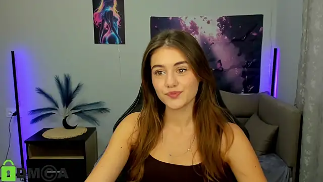 TracySpark online show from October 2025 06:54:01 AM