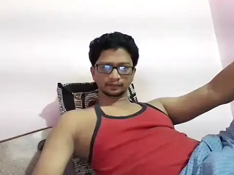 Snapshot of Jeyg6900 chatting on November 2025 07:35:02 PM Jeyg6900 online show from November 2025 07:35:02 PM