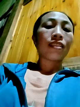 lucybaby00 online show from October 2025 10:46:02 AM