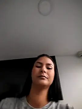 Snapshot of gabysanta_ chatting on October 2025 01:59:02 PM gabysanta online show from October 2025 01:59:02 PM