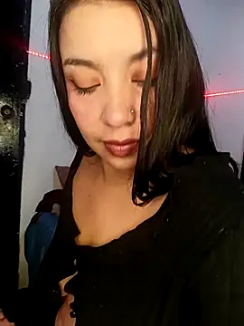 Anahibella online show from September 2025 01:14:02 PM