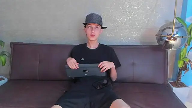 ArthurCox online show from October 2025 05:28:01 PM