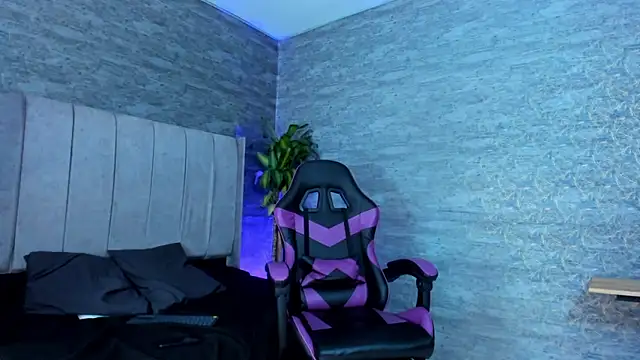 ArthurCox online show from November 2025 05:35:02 PM