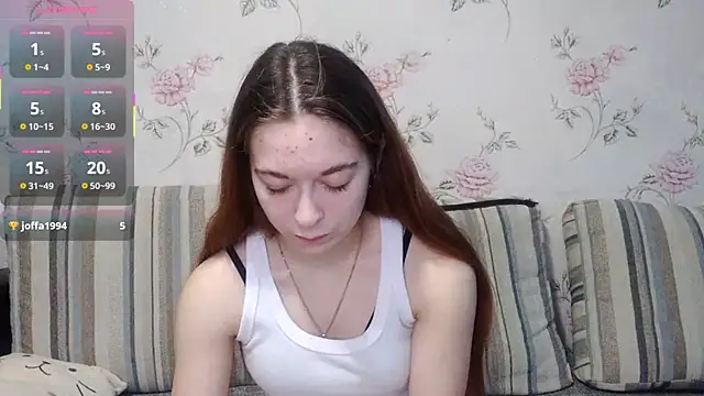 KissKarina online show from November 2025 01:22:02 PM