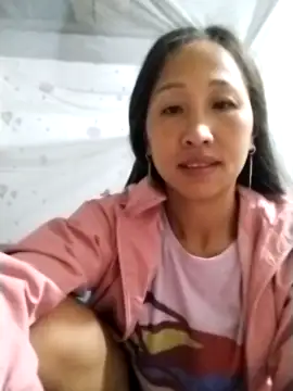 Snapshot of cute_love00 chatting on October 2025 10:47:01 PM cute love00 online show from October 2025 10:47:01 PM