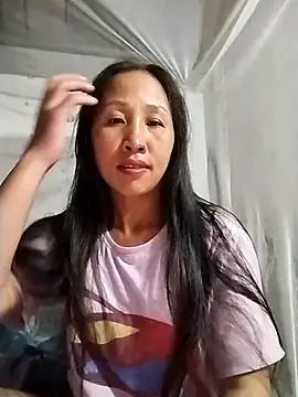 Snapshot of cute_love00 chatting on October 2025 03:13:02 PM cute love00 online show from October 2025 03:13:02 PM