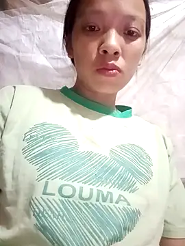 mayhang00 online show from September 2025 09:47:02 PM