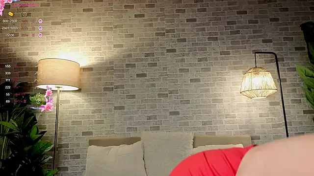 Snapshot of BabyyyLunaX chatting on October 2025 02:20:01 AM BabyyyLunaX online show from October 2025 02:20:01 AM