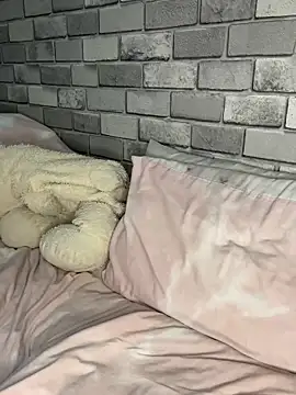 Snapshot of Poppy_frankie chatting on November 2025 10:45:02 PM Poppy frankie online show from November 2025 10:45:02 PM