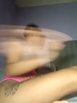 Snapshot of Liaprettygirl chatting on October 2025 07:20:02 AM Liaprettygirl online show from October 2025 07:20:02 AM