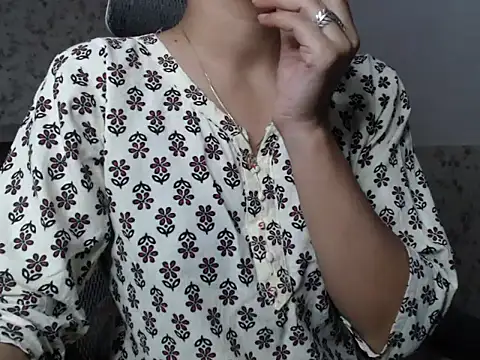 Snapshot of snow_white123 chatting on October 2025 08:16:02 PM snow white123 online show from October 2025 08:16:02 PM