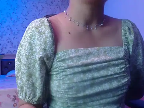 Snapshot of snow_white123 chatting on November 2025 09:15:02 PM snow white123 online show from November 2025 09:15:02 PM