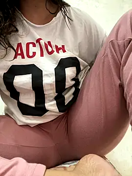 Snapshot of choleorbhature chatting on November 2025 11:01:02 AM choleorbhature online show from November 2025 11:01:02 AM