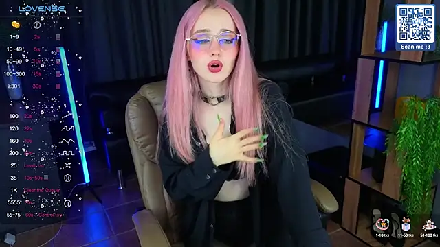 exxxcore  online show from October 2025 07:54:01 PM