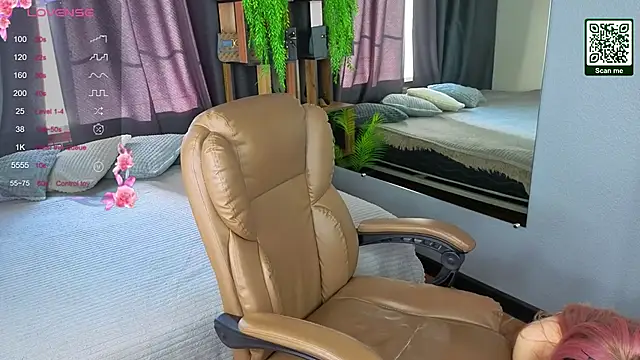 exxxcore  online show from October 2025 05:29:01 AM