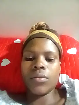 Snapshot of Caramelchick01 chatting on October 2025 09:56:01 PM Caramelchick01 online show from October 2025 09:56:01 PM