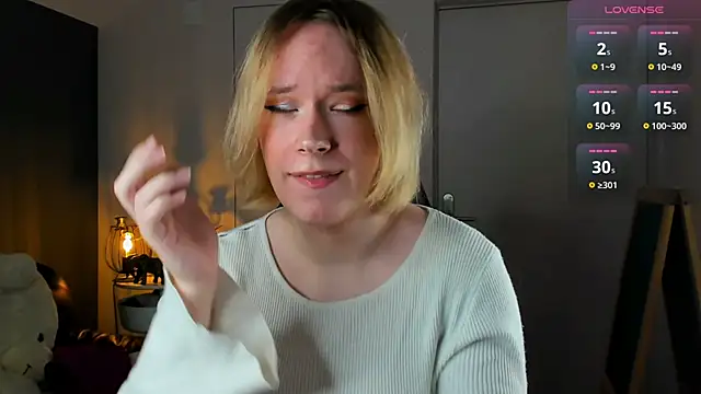 Snapshot of Amanda_Butlerr chatting on November 2025 09:53:02 AM Amanda Butlerr online show from November 2025 09:53:02 AM