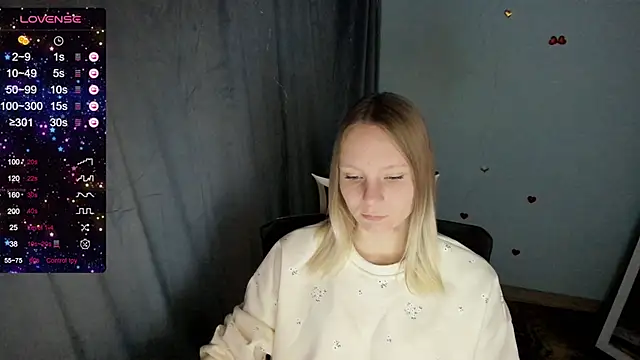 Kassandra XX online show from October 2025 12:04:01 PM