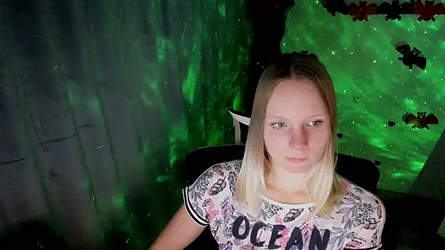 Kassandra XX online show from October 2025 12:38:01 PM