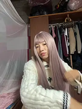 AAANINE22 online show from October 2025 02:09:01 AM